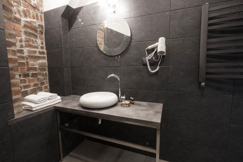 Hotel Kolodziej Katowice Siemianowice Сємяновіце-Шльонськє Екстер'єр фото